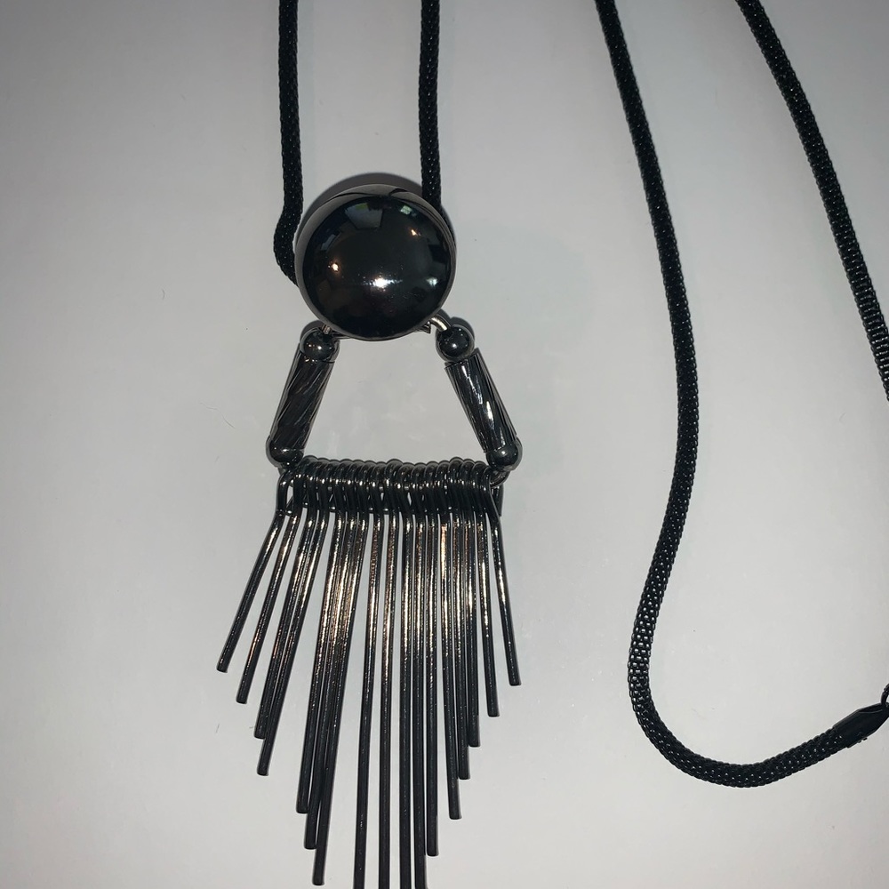 Stunning statement necklace